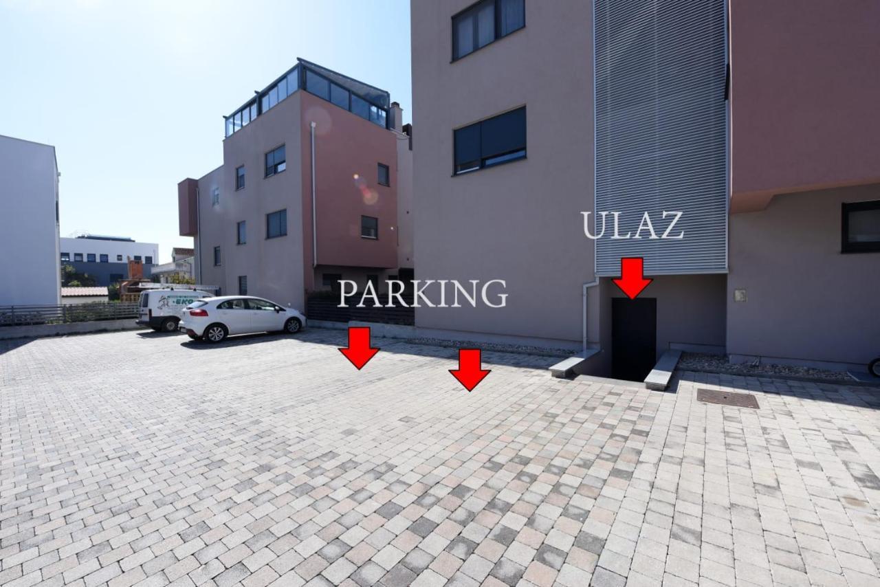 Апартаменти Novi Apartman Franka Задар Екстер'єр фото
