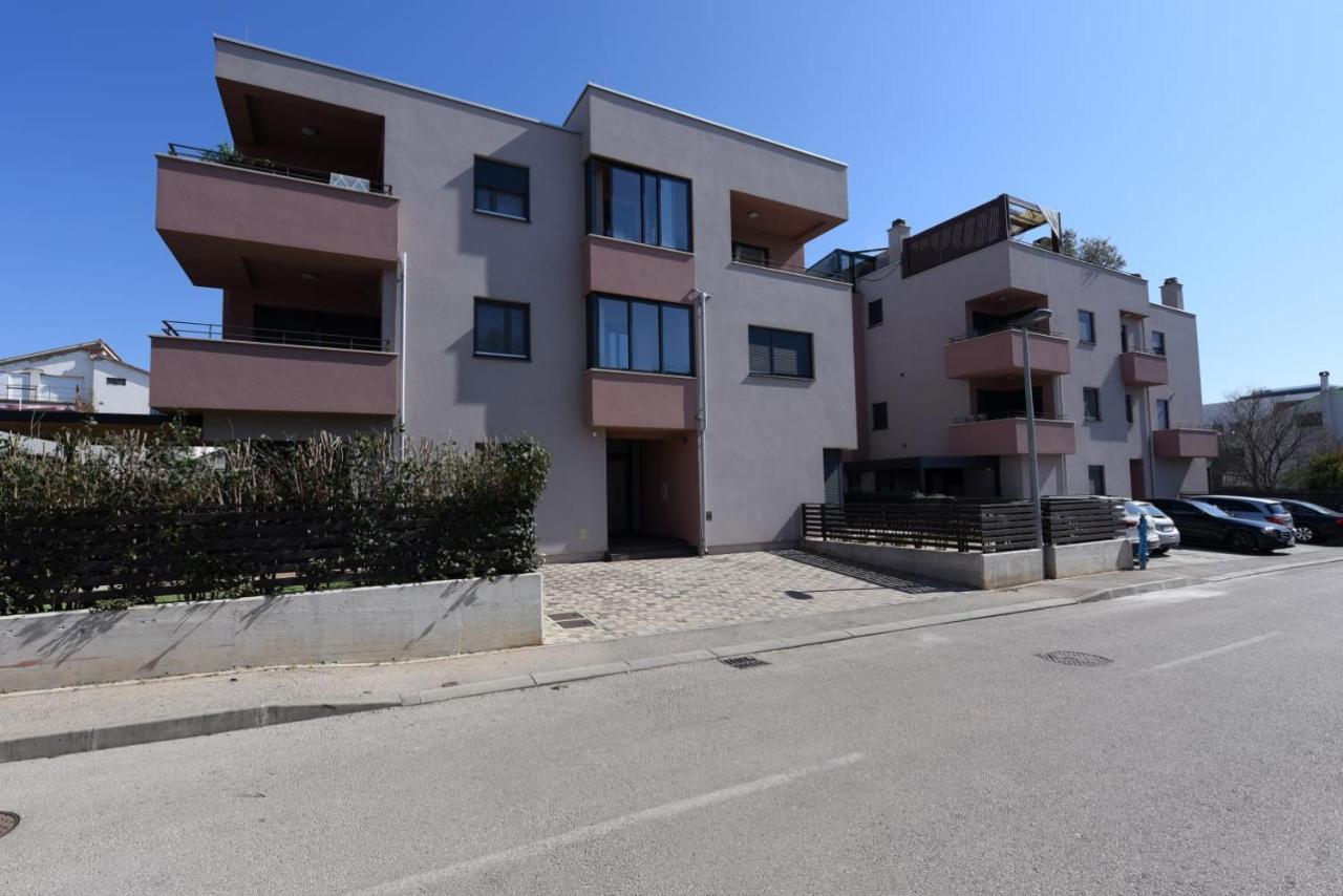 Апартаменти Novi Apartman Franka Задар Екстер'єр фото